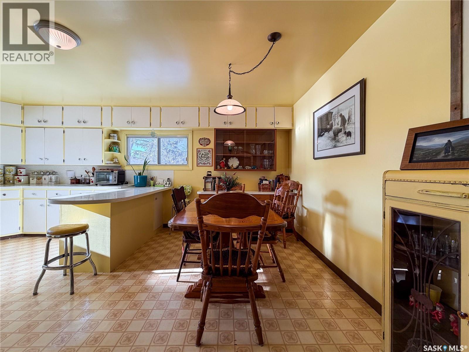 610 Railway Street, Eastend, Saskatchewan  S0N 0T0 - Photo 9 - SK025093