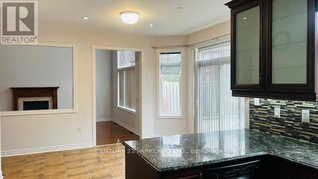 185 Jefferson Forest Drive, Richmond Hill, Ontario L4E 4K4 - Photo 10 - N12594768