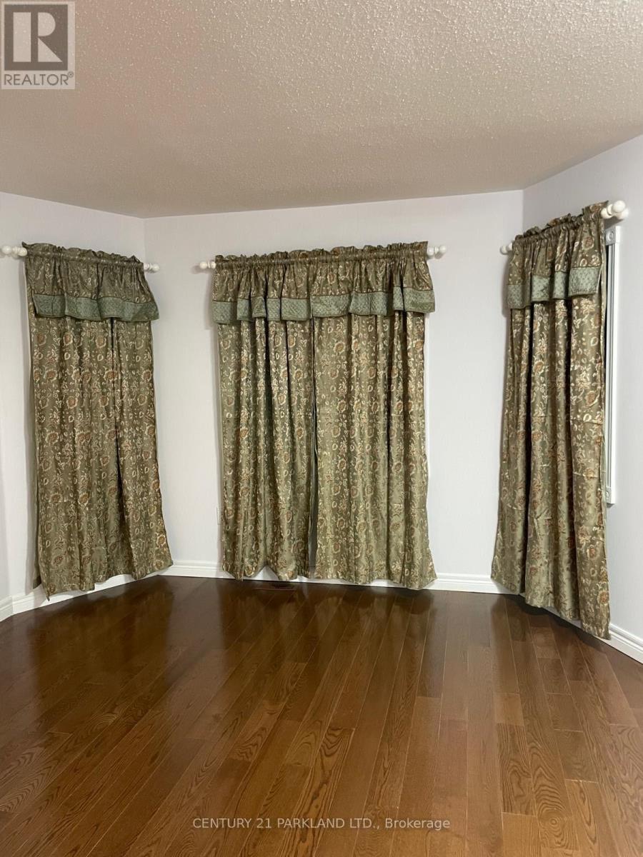 185 Jefferson Forest Drive, Richmond Hill, Ontario L4E 4K4 - Photo 18 - N12594768