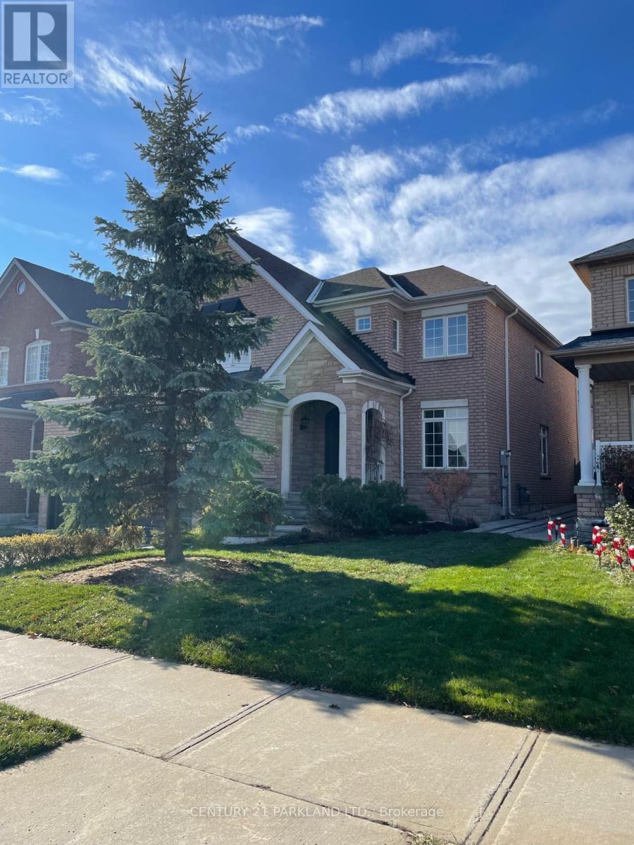 185 Jefferson Forest Drive, Richmond Hill, Ontario L4E 4K4 - Photo 2 - N12594768