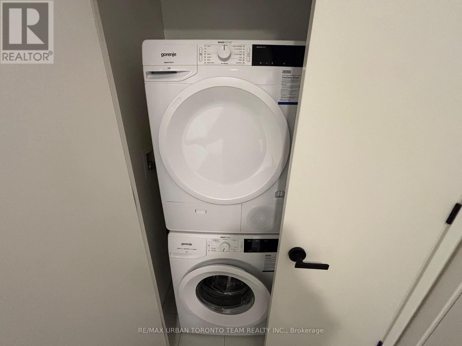 2612 - 8 Interchange Way, Vaughan, Ontario L4K 5Z7 - Photo 14 - N12594820