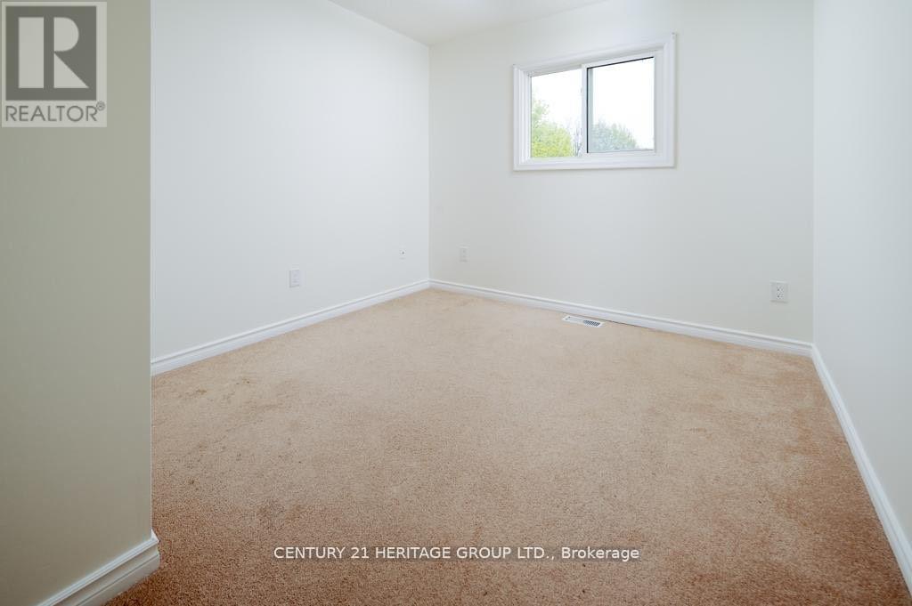 154 Oakcrest Drive, Georgina, Ontario L4P 3H4 - Photo 14 - N12594828