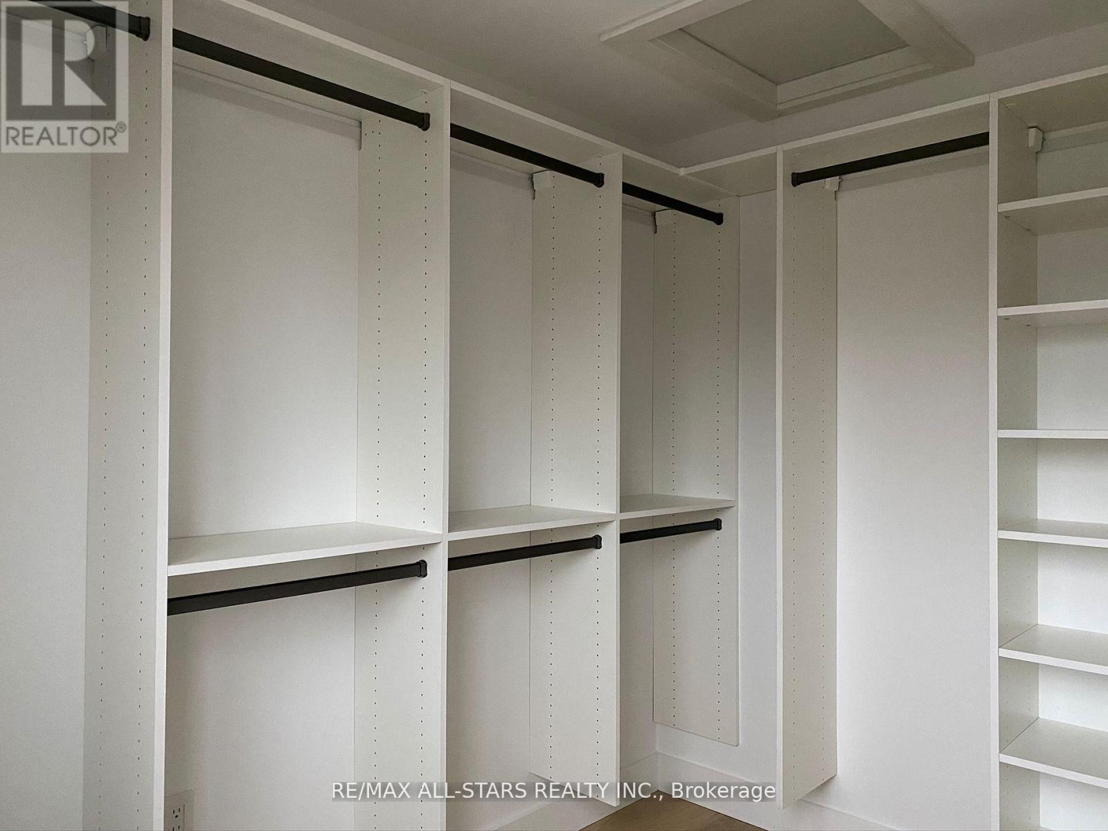 6032 Main Street, Whitchurch-Stouffville, Ontario L4A 1B8 - Photo 6 - N12594836