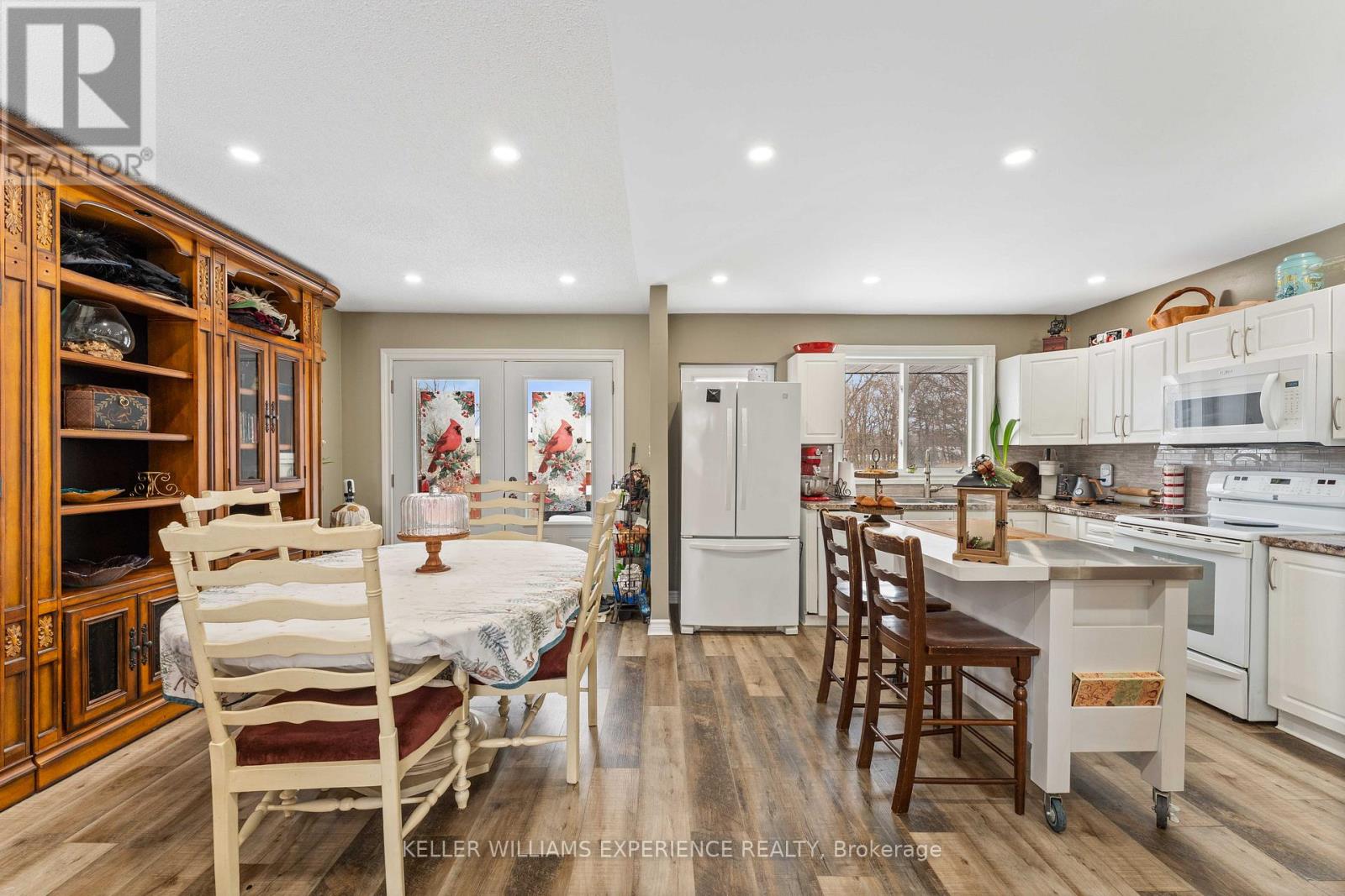 12 Riverdale Drive, Wasaga Beach, Ontario L9Z 1E9 - Photo 15 - S12594812