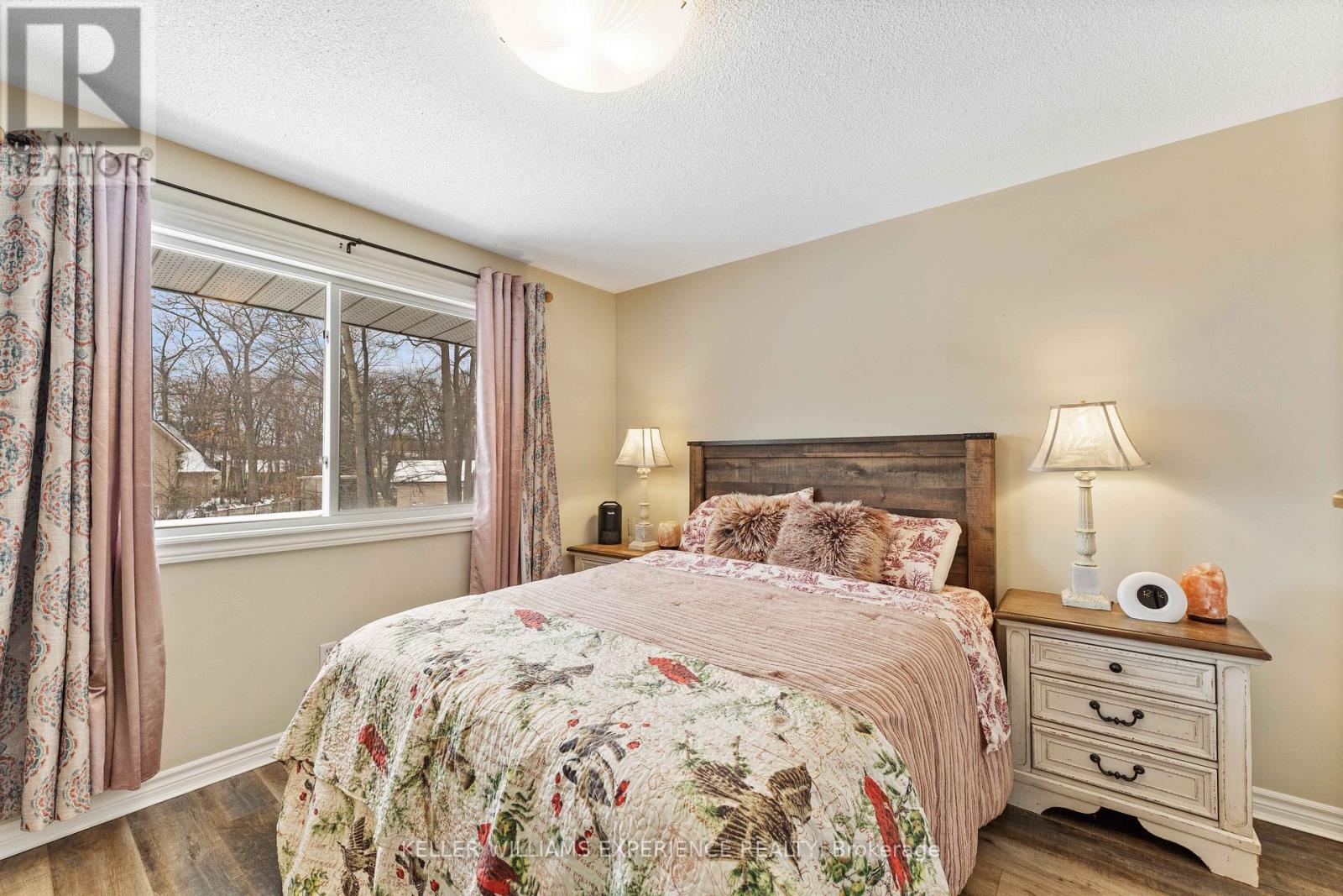 12 Riverdale Drive, Wasaga Beach, Ontario L9Z 1E9 - Photo 22 - S12594812