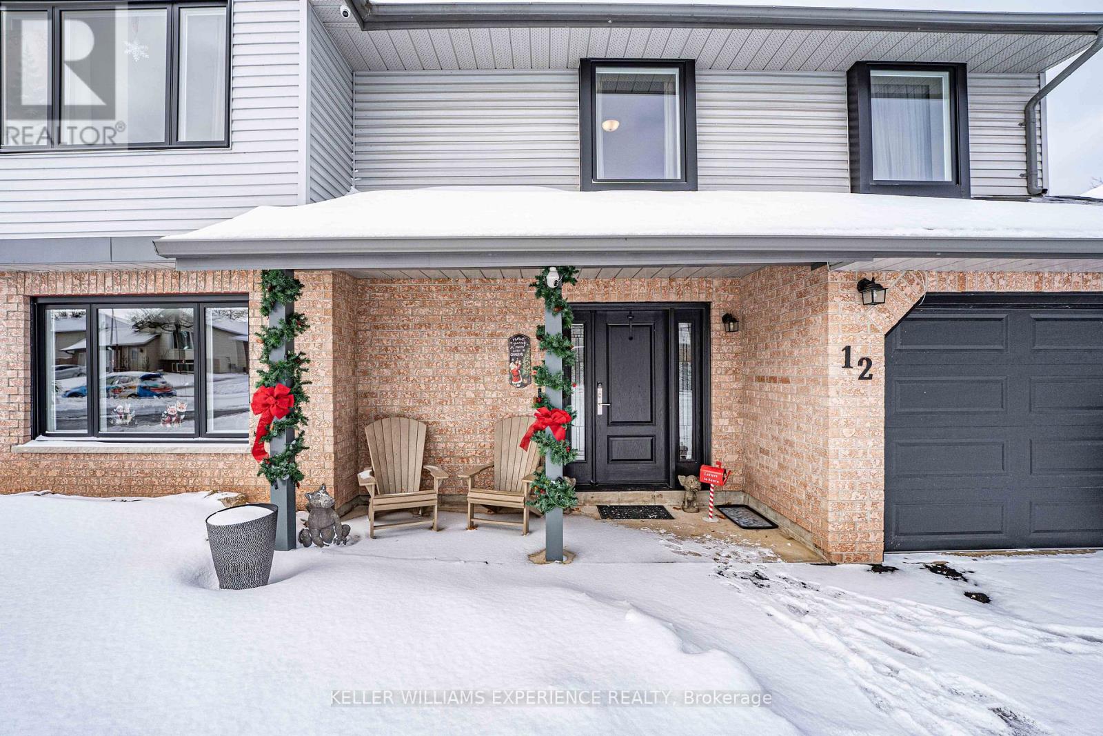 12 Riverdale Drive, Wasaga Beach, Ontario L9Z 1E9 - Photo 4 - S12594812