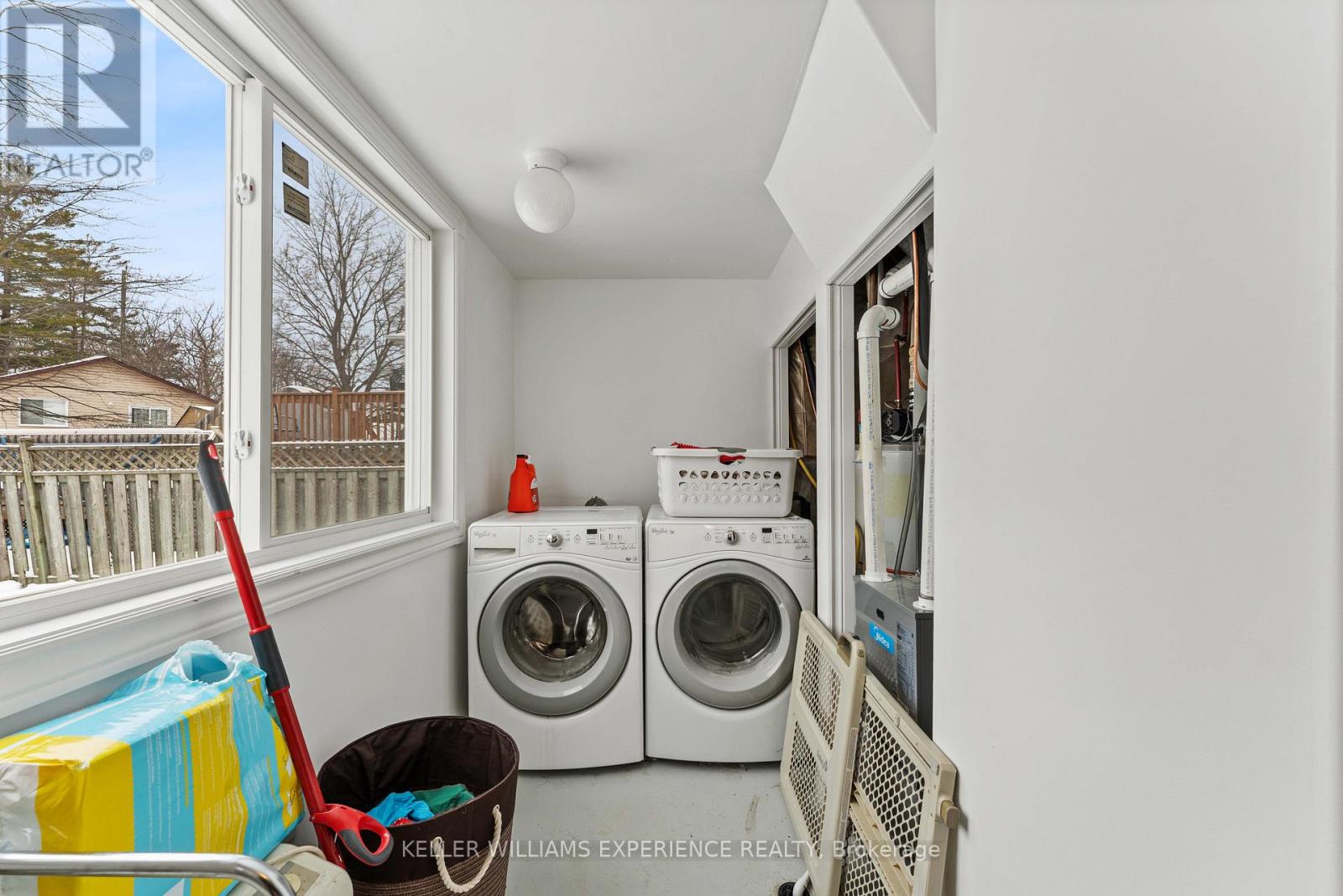 12 Riverdale Drive, Wasaga Beach, Ontario L9Z 1E9 - Photo 8 - S12594812