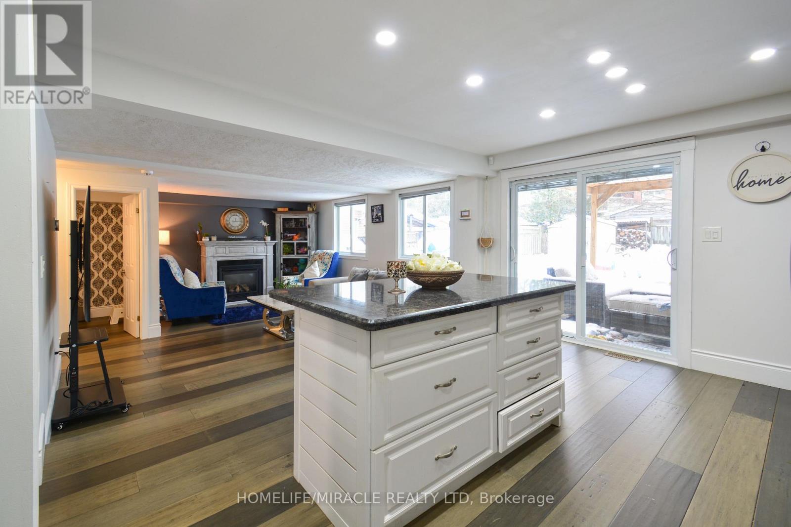 39 Endeavour Drive, Cambridge, Ontario  N3C 4C4 - Photo 13 - X12582140