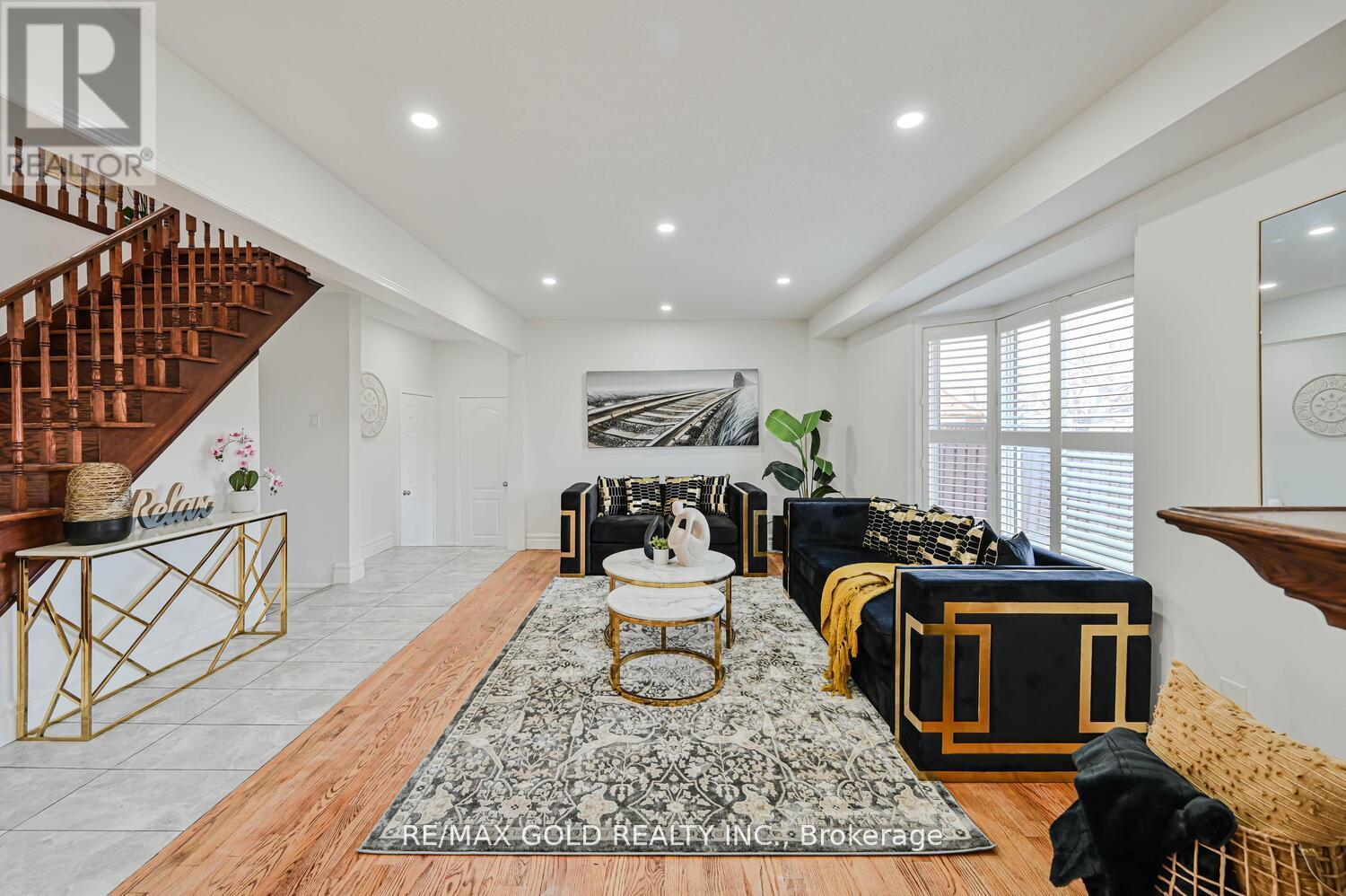 51 Jack Rabbit Crescent, Brampton, Ontario  L6R 2E4 - Photo 13 - W12594724