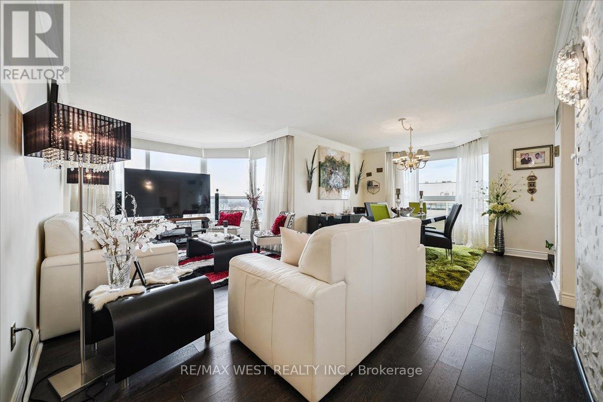 2701 - 8 Lisa Street, Brampton, Ontario L6T 4S6 - Photo 8 - W12594730