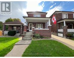 33 CHANDOS AVENUE, Toronto, Ontario