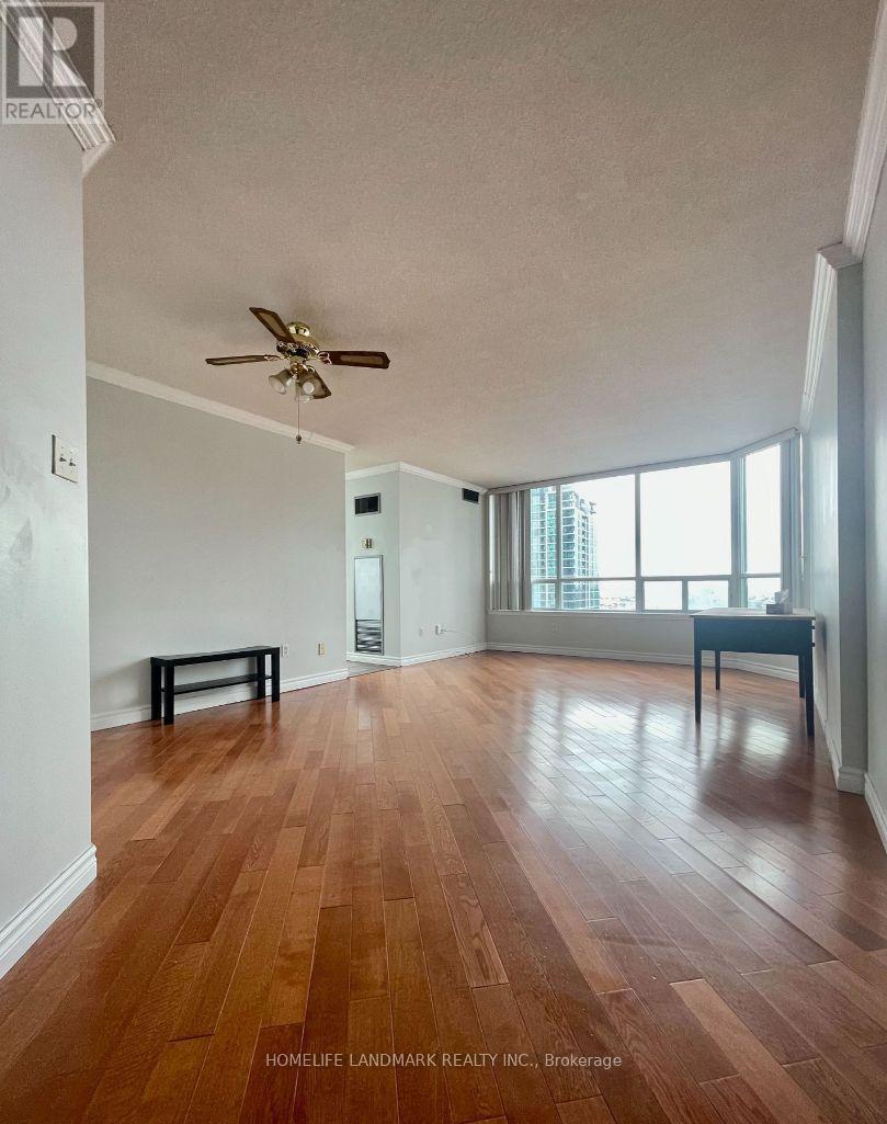 2210 - 550 Webb Drive, Mississauga, Ontario L5B 3Y4 - Photo 4 - W12594786