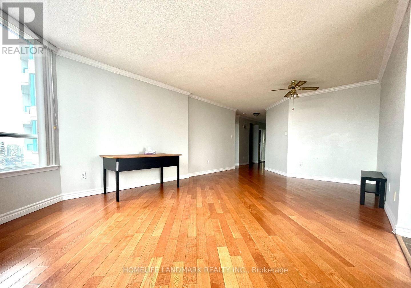 2210 - 550 Webb Drive, Mississauga, Ontario L5B 3Y4 - Photo 5 - W12594786