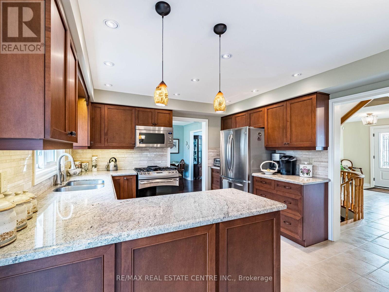 76 Turtlecreek Boulevard, Brampton, Ontario  L6W 3X9 - Photo 20 - W12594850