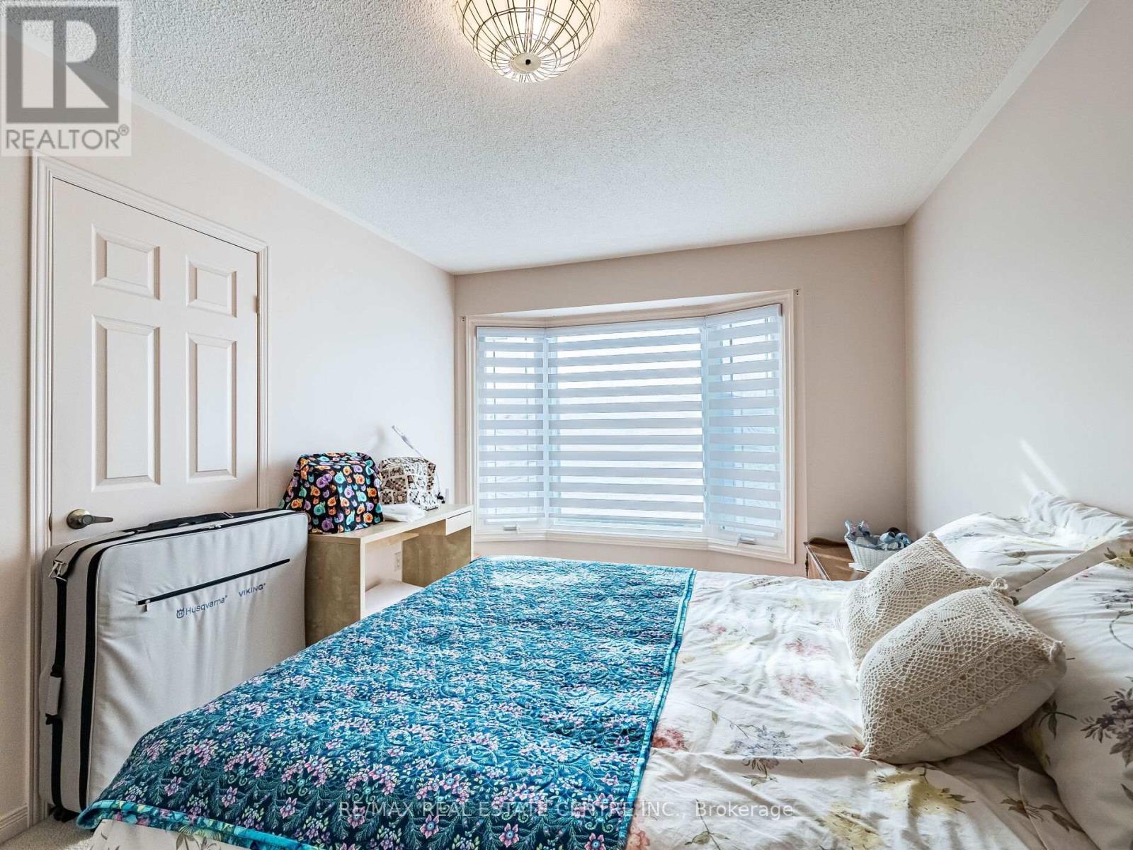 76 Turtlecreek Boulevard, Brampton, Ontario  L6W 3X9 - Photo 29 - W12594850