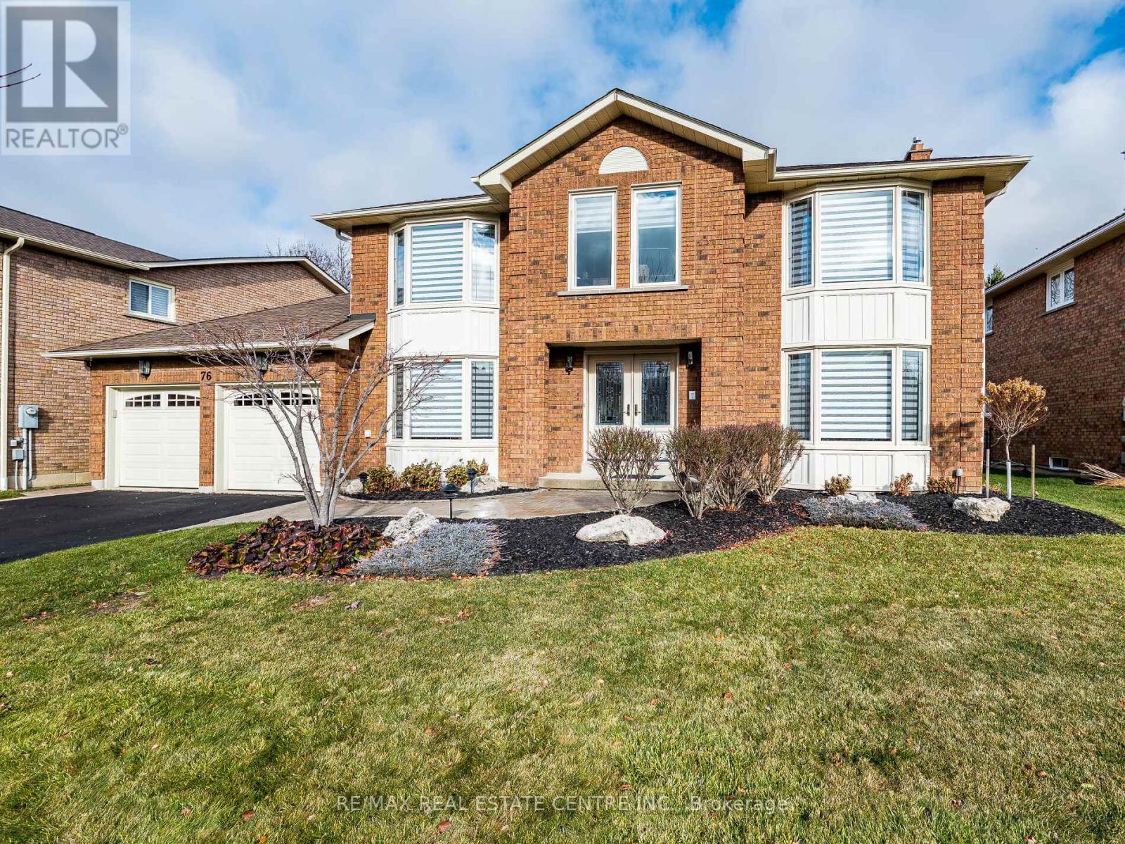 76 Turtlecreek Boulevard, Brampton, Ontario  L6W 3X9 - Photo 8 - W12594850