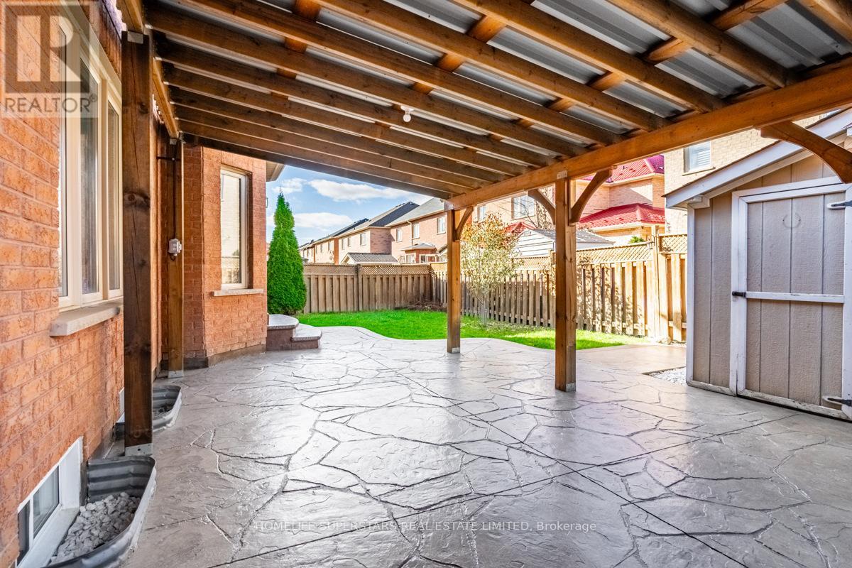 -Main F - 20 Hopecrest Place, Brampton, Ontario  L6R 2V2 - Photo 28 - W12594856