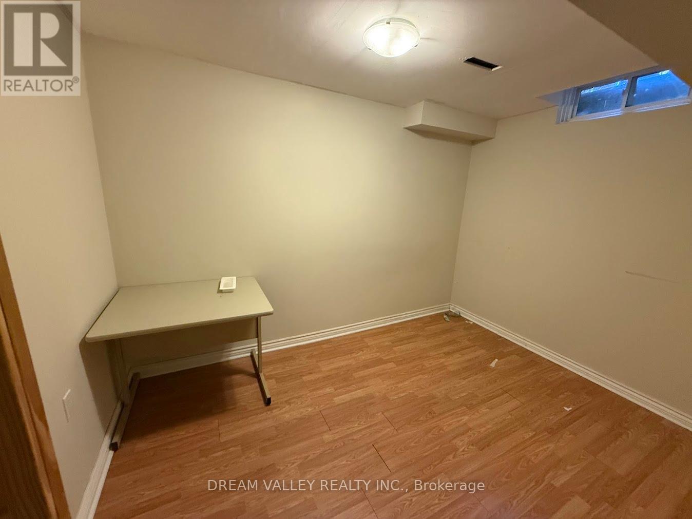 3563 Autumnleaf Crescent, Mississauga, Ontario  L5L 1K6 - Photo 11 - W12594860