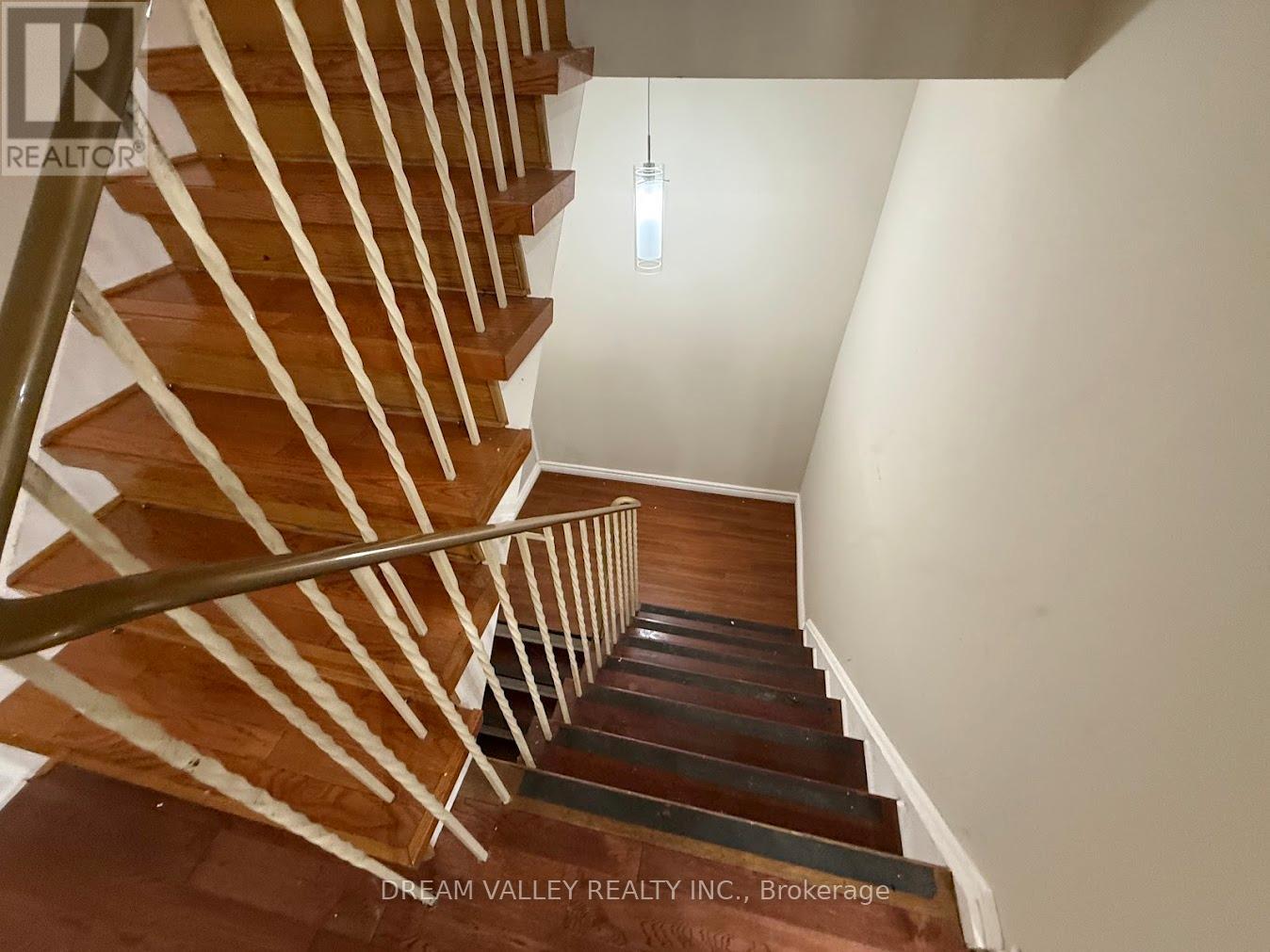 3563 Autumnleaf Crescent, Mississauga, Ontario  L5L 1K6 - Photo 12 - W12594860