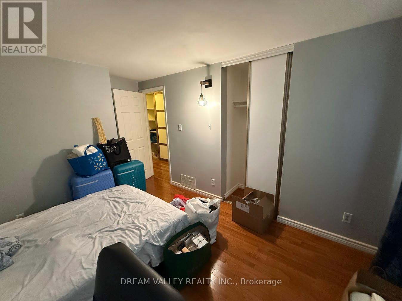 3563 Autumnleaf Crescent, Mississauga, Ontario  L5L 1K6 - Photo 6 - W12594860