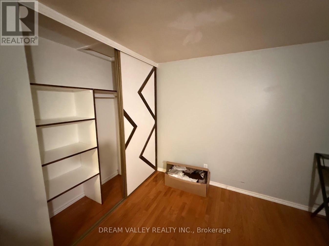 3563 Autumnleaf Crescent, Mississauga, Ontario  L5L 1K6 - Photo 7 - W12594860