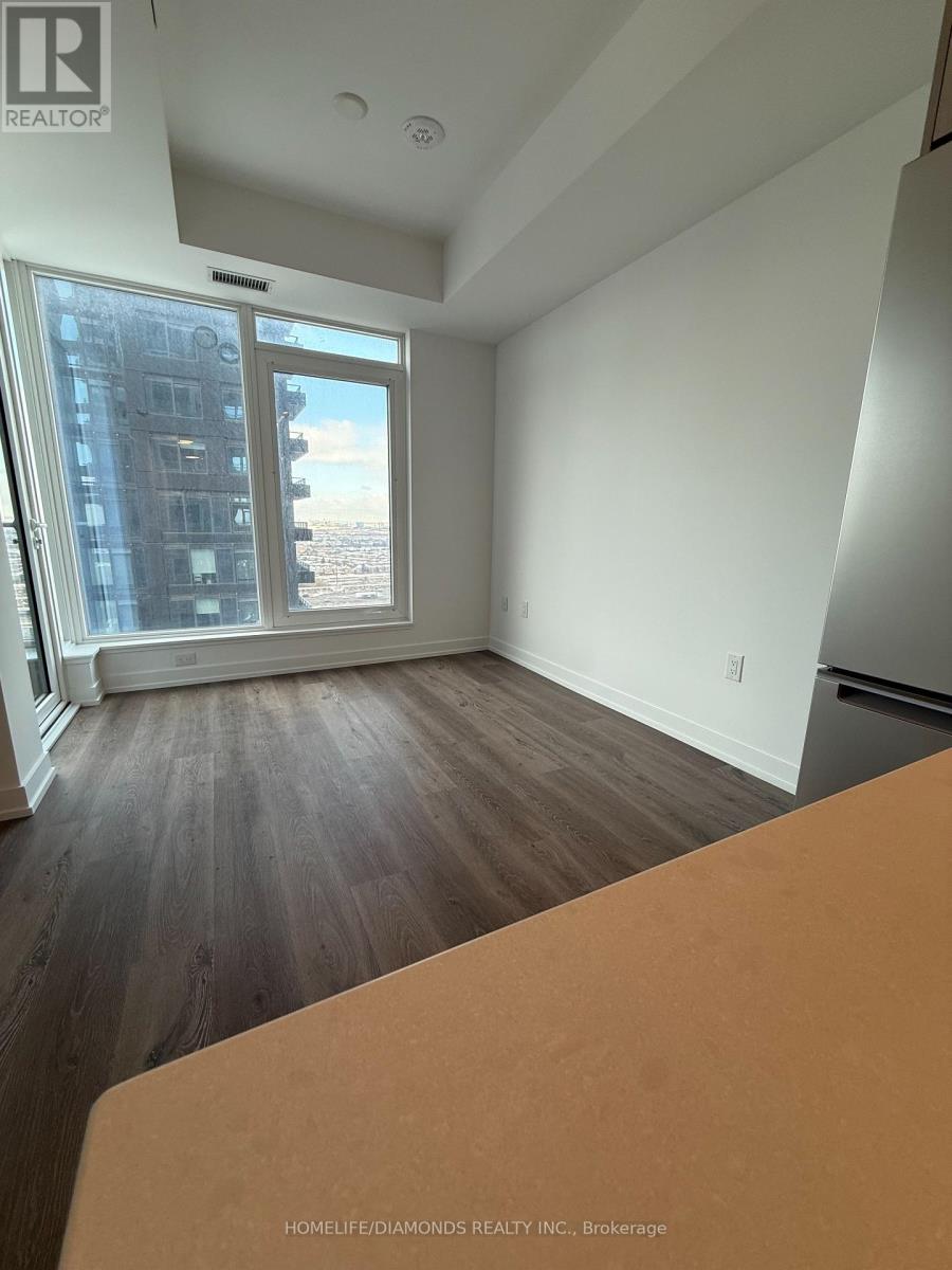 2011 - 395 Square One Drive, Mississauga, Ontario  L5B 0P6 - Photo 11 - W12594862