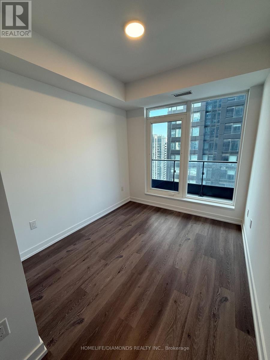 2011 - 395 Square One Drive, Mississauga, Ontario  L5B 0P6 - Photo 12 - W12594862