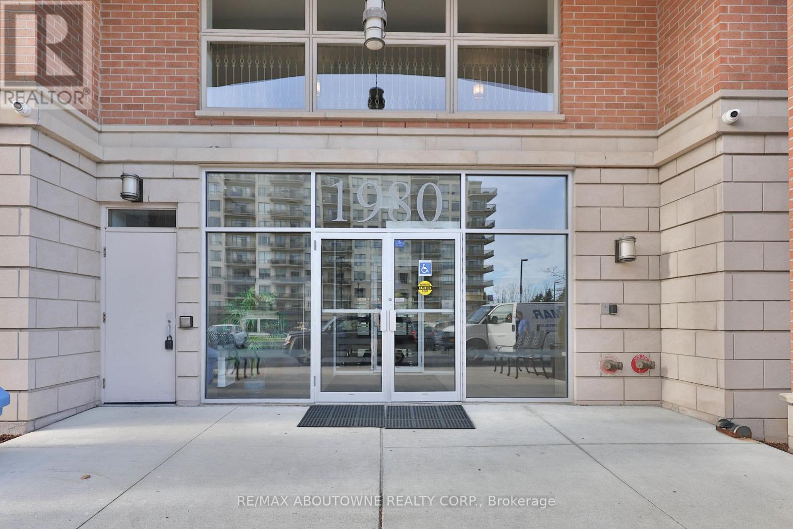 509 - 1980 Imperial Way, Burlington, Ontario  L7L 0E7 - Photo 3 - W12594910