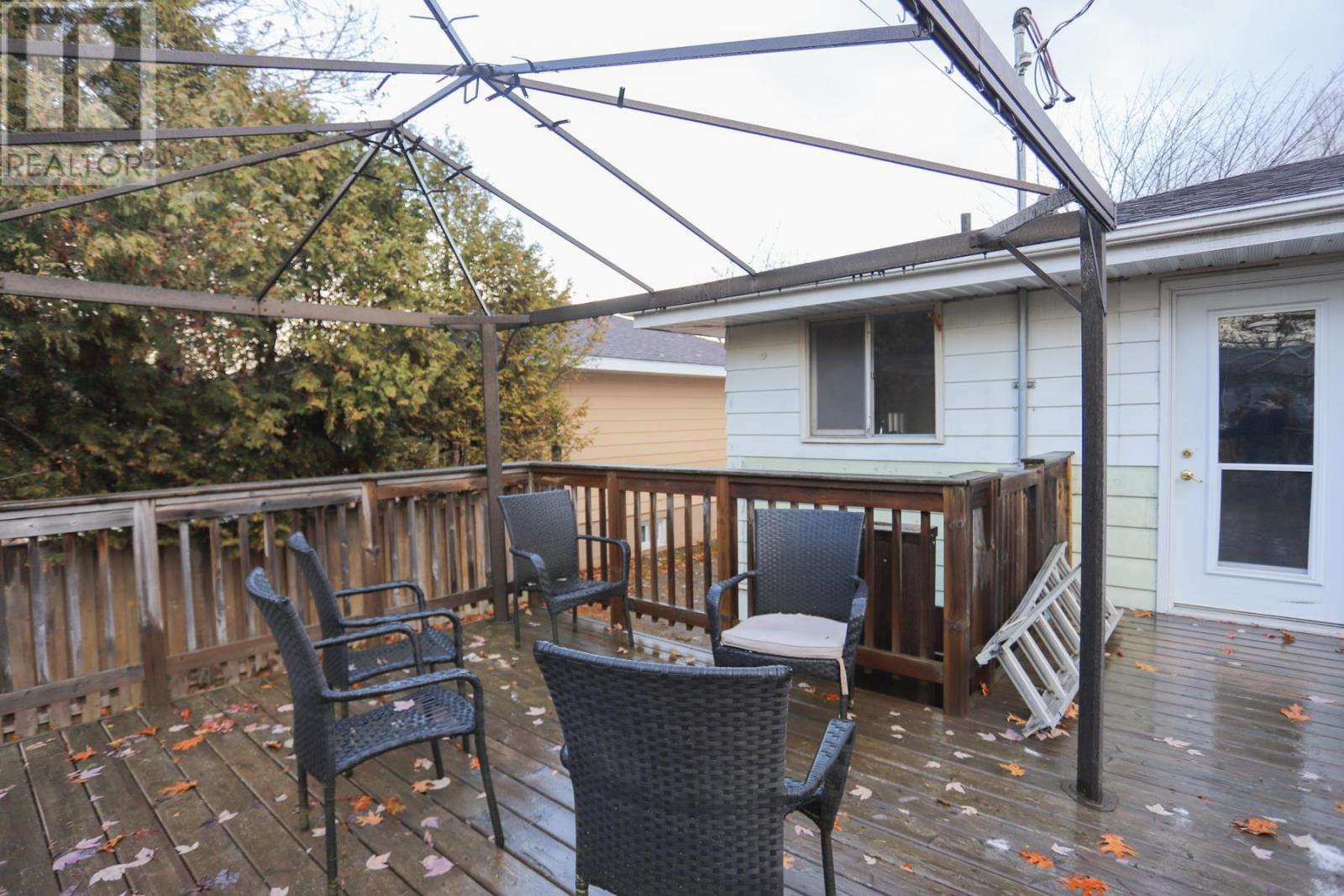 65 Wayne Ct, Sault Ste. Marie, Ontario P6A 4S5 - Photo 35 - SM253305