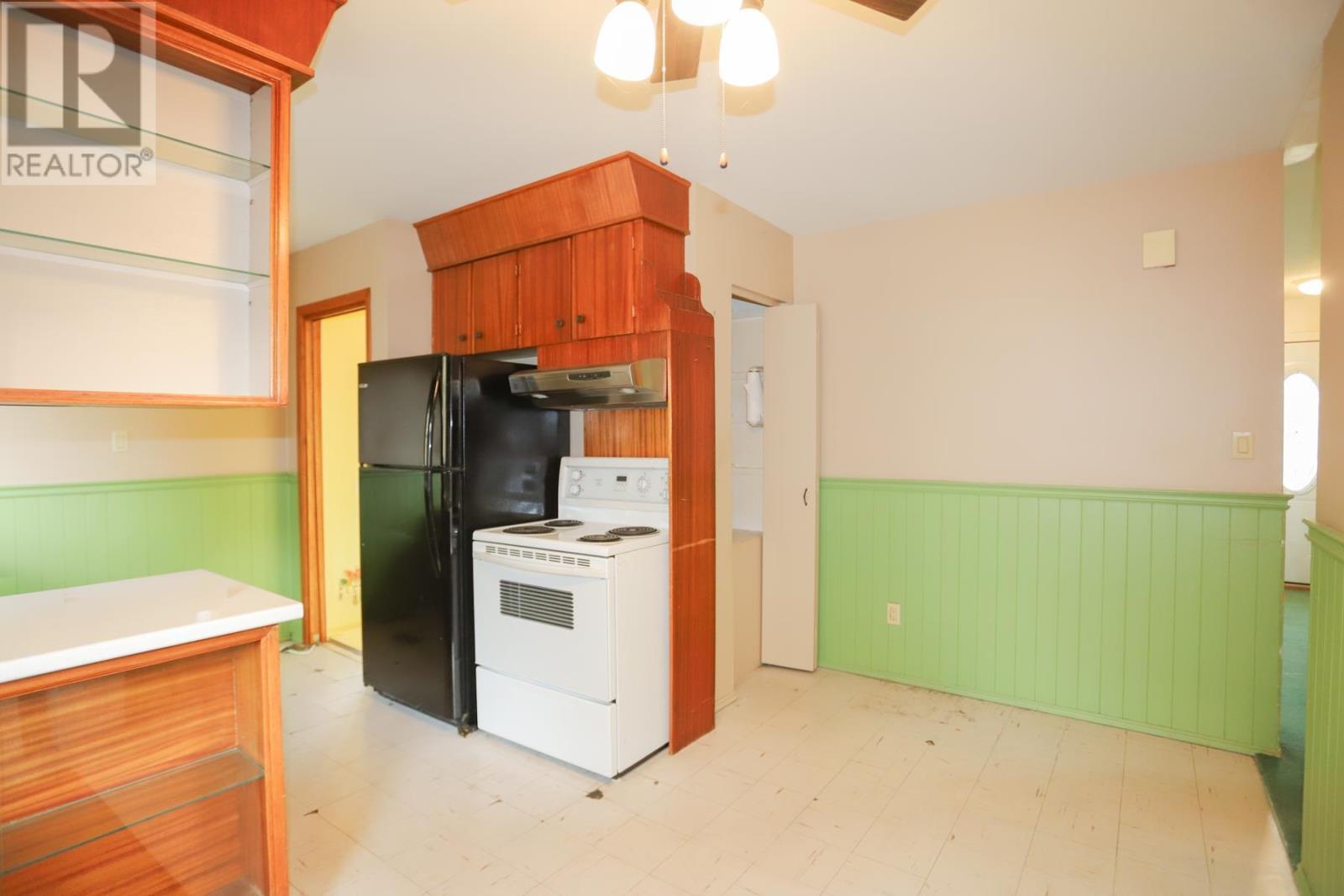 65 Wayne Ct, Sault Ste. Marie, Ontario P6A 4S5 - Photo 6 - SM253305