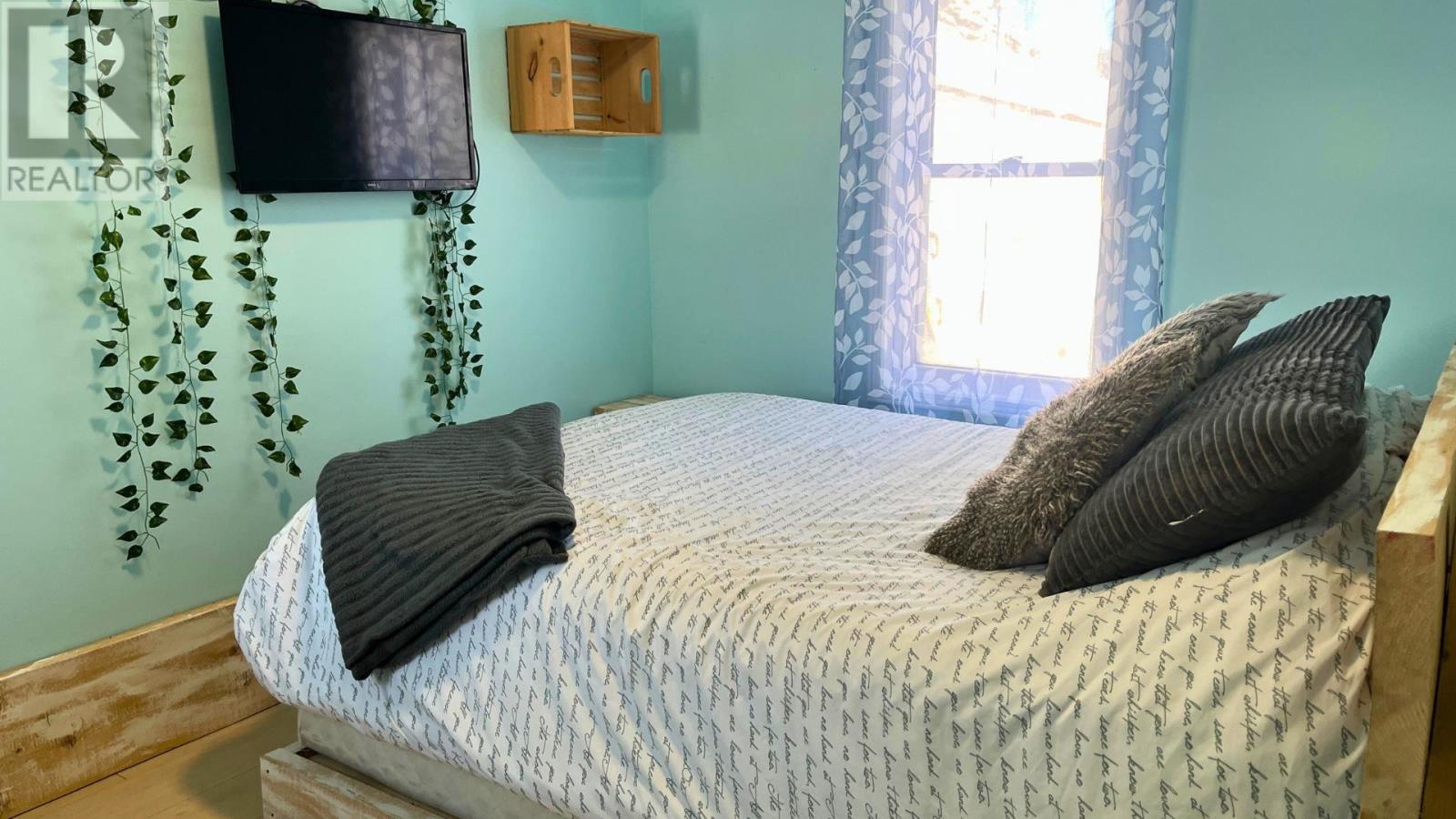 17 Third, Ave., Wawa, Ontario P0S 1K0 - Photo 16 - SM253394