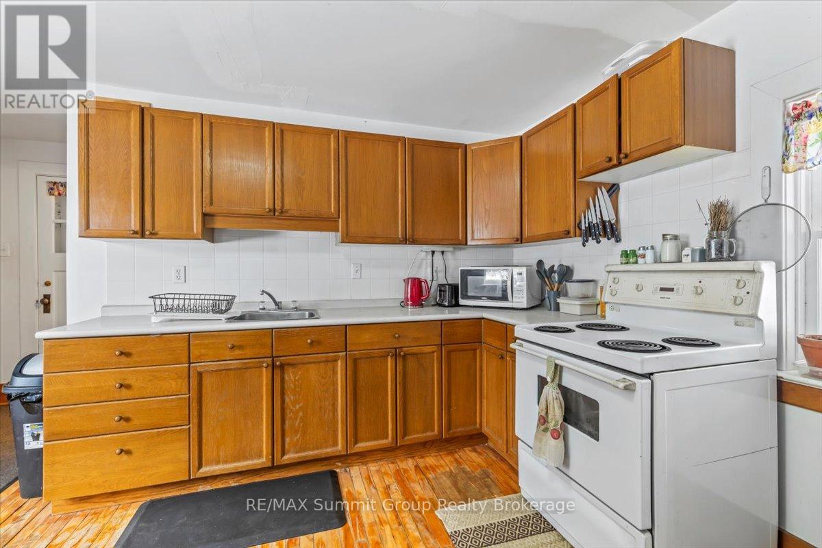 595181 4th Line, Blue Mountains, Ontario  N0H 2E0 - Photo 12 - X12594932