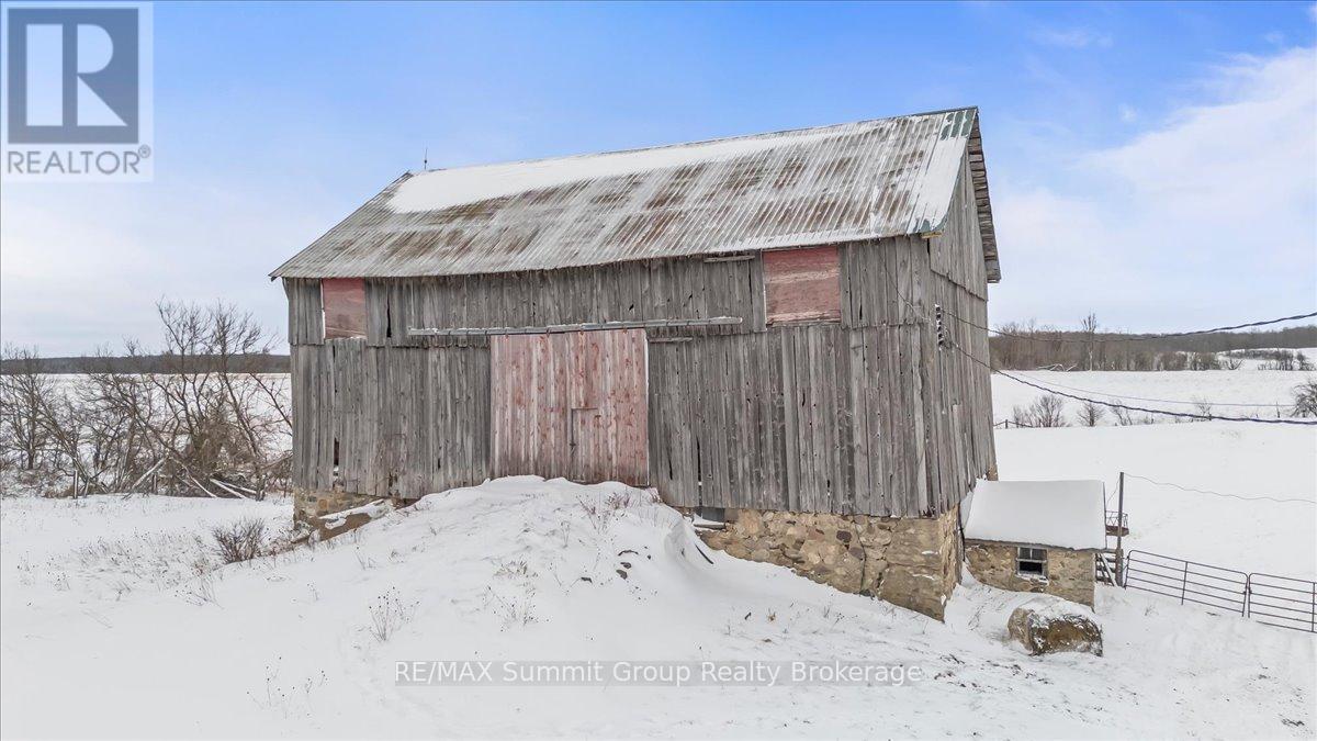 595181 4th Line, Blue Mountains, Ontario  N0H 2E0 - Photo 5 - X12594932