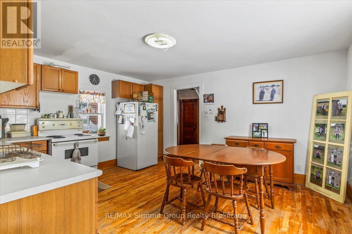 595181 4th Line, Blue Mountains, Ontario  N0H 2E0 - Photo 6 - X12594960