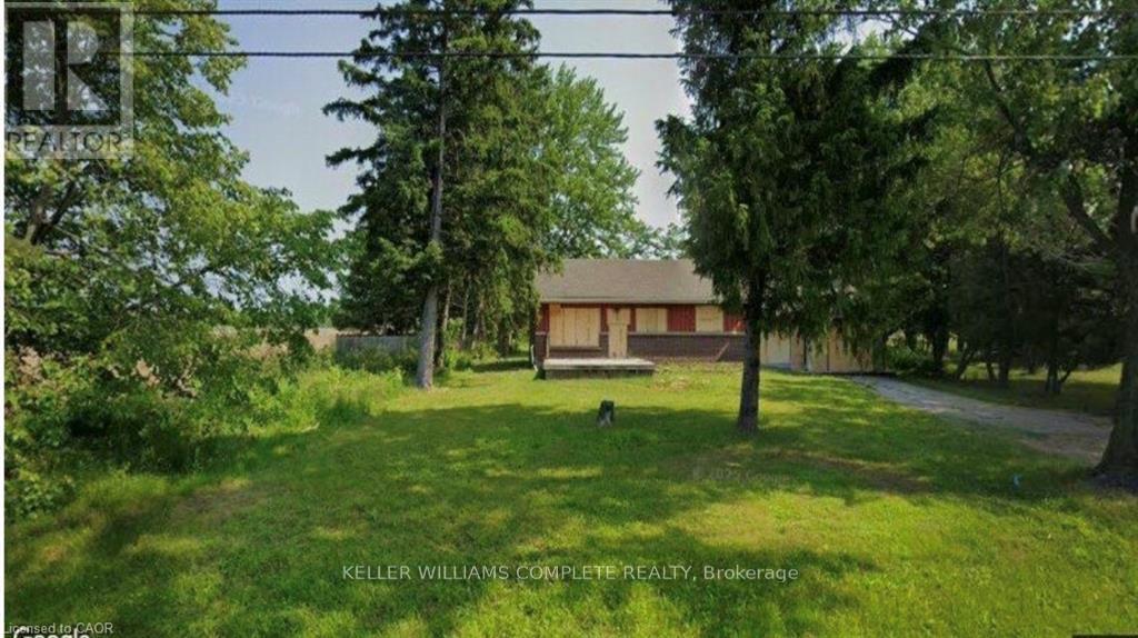 238 Quaker Road, Welland, Ontario  L3C 3G5 - Photo 2 - X12594742