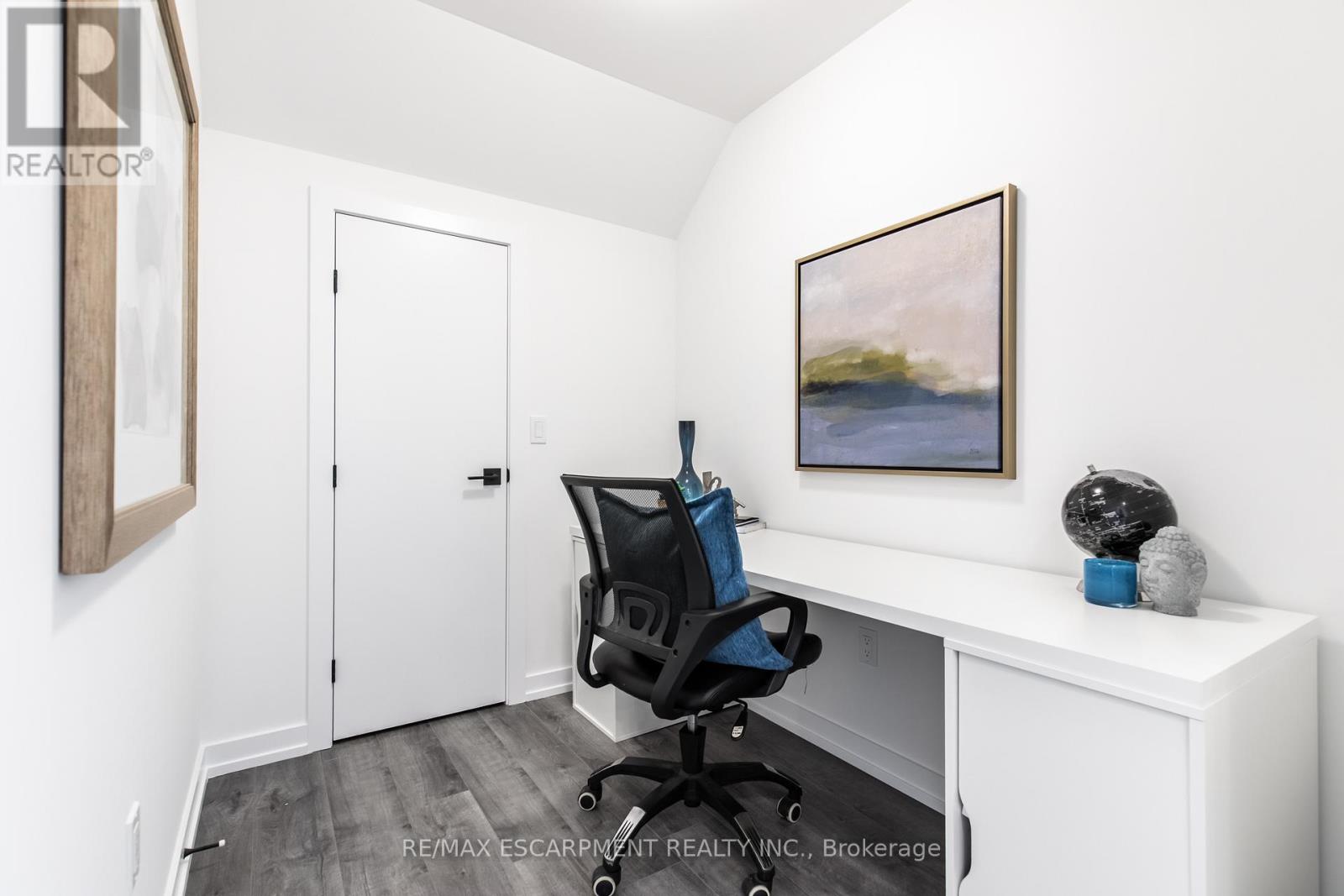 243 Burke Street, Hamilton, Ontario  L8B 2A9 - Photo 15 - X12594748