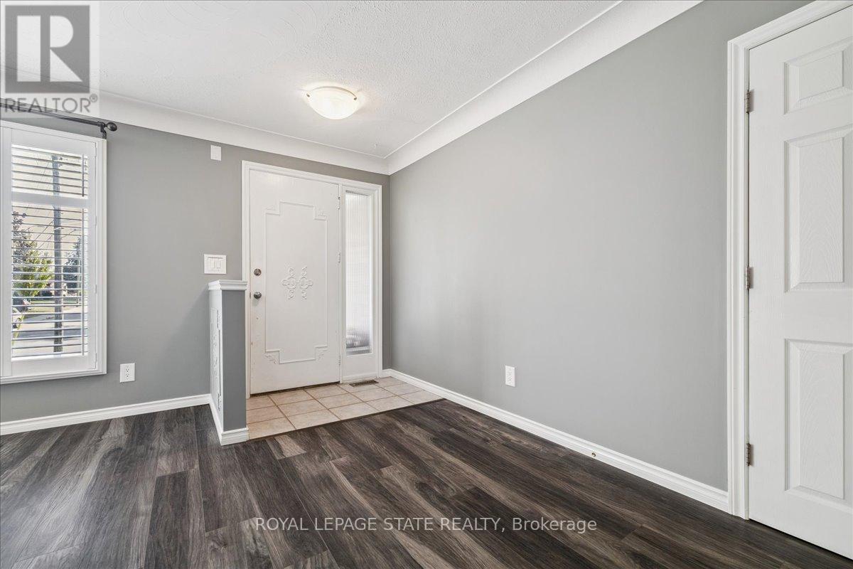 15 Purdy Crescent, Hamilton, Ontario  L9A 3B4 - Photo 14 - X12594798