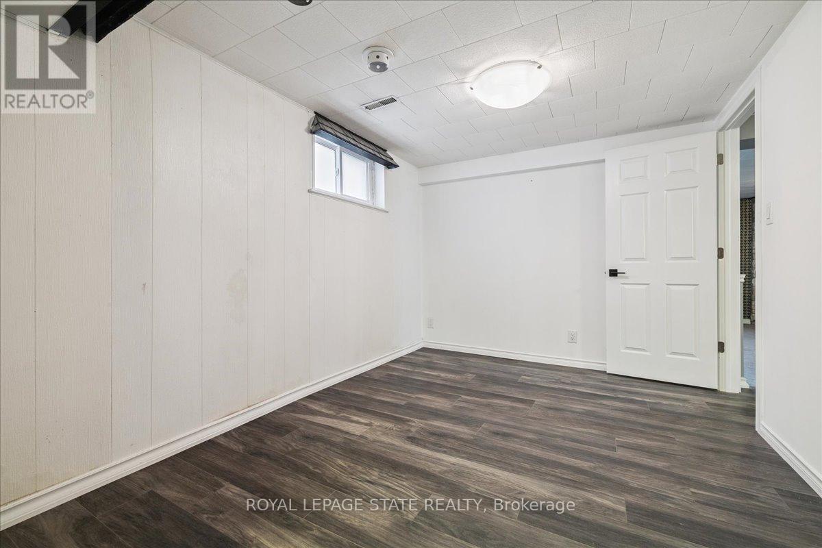 15 Purdy Crescent, Hamilton, Ontario  L9A 3B4 - Photo 39 - X12594798