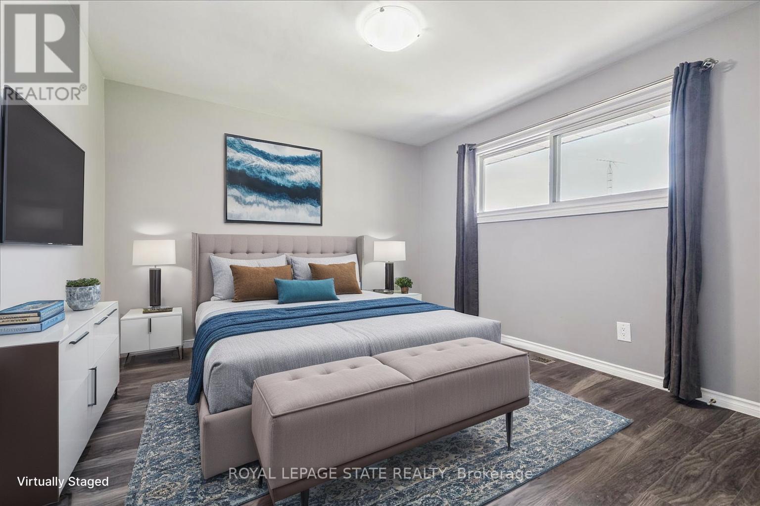 15 Purdy Crescent, Hamilton, Ontario  L9A 3B4 - Photo 4 - X12594798