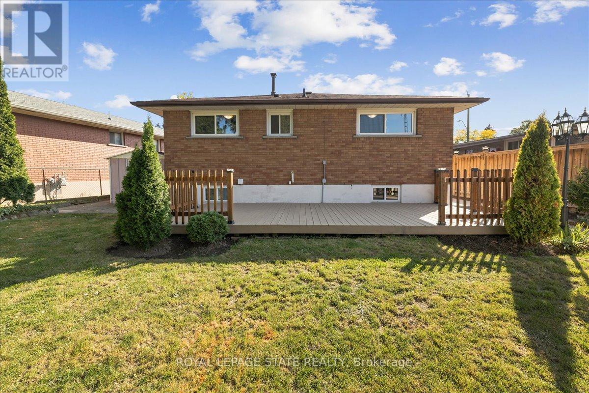 15 Purdy Crescent, Hamilton, Ontario  L9A 3B4 - Photo 50 - X12594798