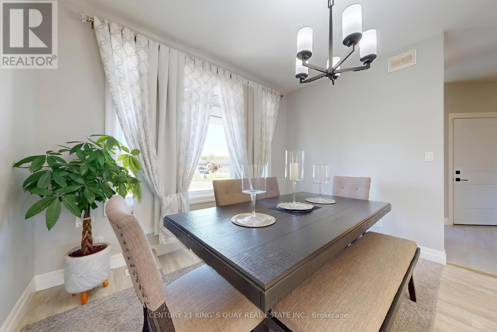 29 Gavin Crescent, Quinte West, Ontario  K8V 0H2 - Photo 19 - X12594824