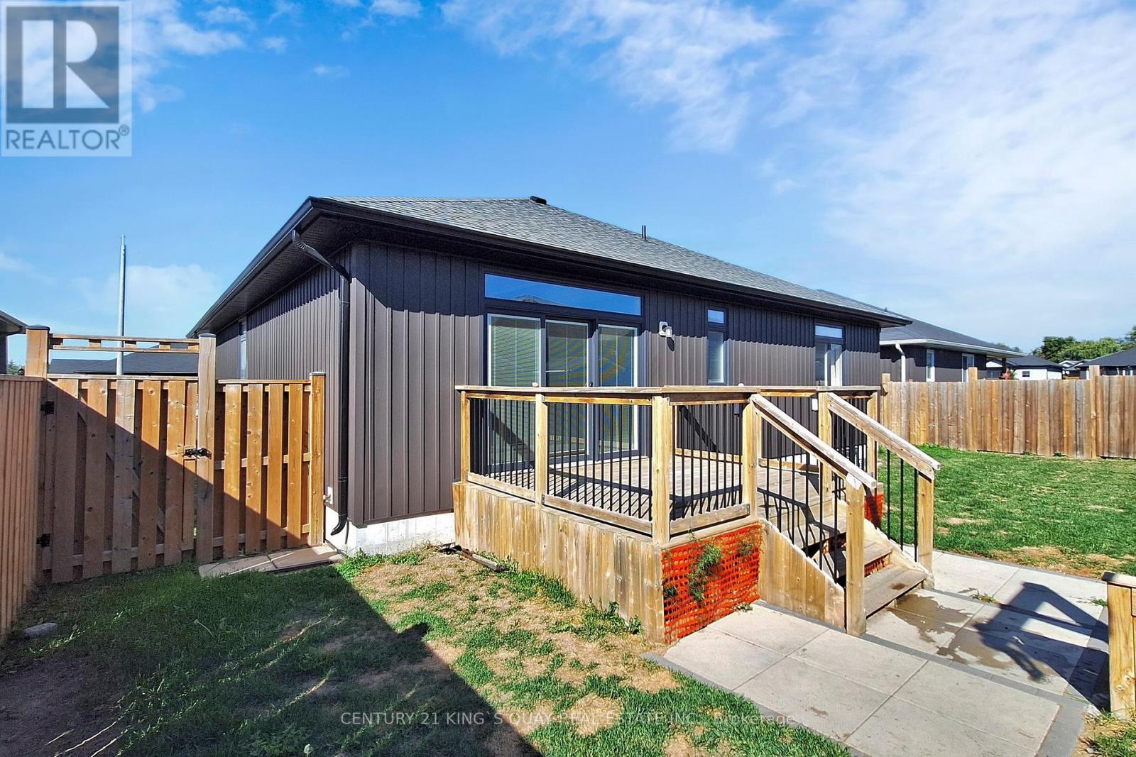 29 Gavin Crescent, Quinte West, Ontario  K8V 0H2 - Photo 49 - X12594824