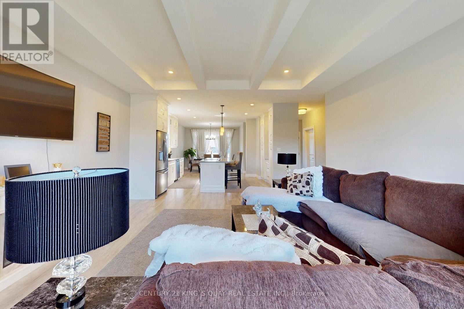 29 Gavin Crescent, Quinte West, Ontario  K8V 0H2 - Photo 8 - X12594824