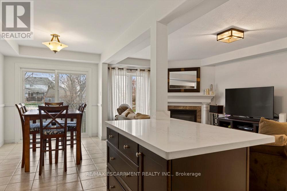 105 Donald Bell Drive, Hamilton, Ontario  L0R 1C0 - Photo 13 - X12594854