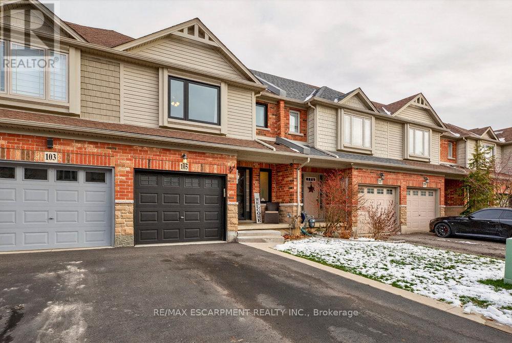 105 Donald Bell Drive, Hamilton, Ontario  L0R 1C0 - Photo 2 - X12594854