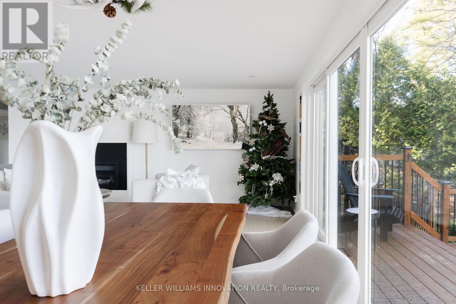 2872 Muskoka Road 118 W, Muskoka Lakes, Ontario  P0B 1J0 - Photo 24 - X12594878