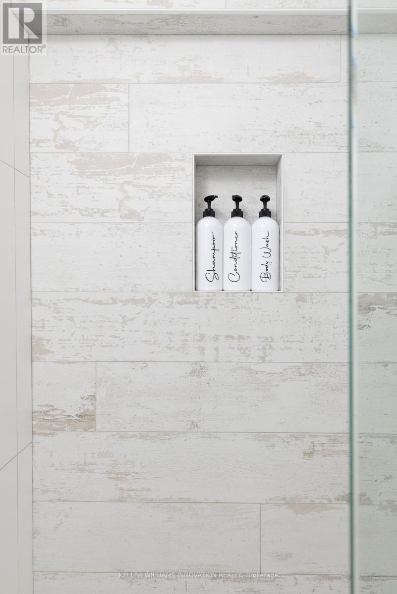 2872 Muskoka Road 118 W, Muskoka Lakes, Ontario  P0B 1J0 - Photo 42 - X12594878