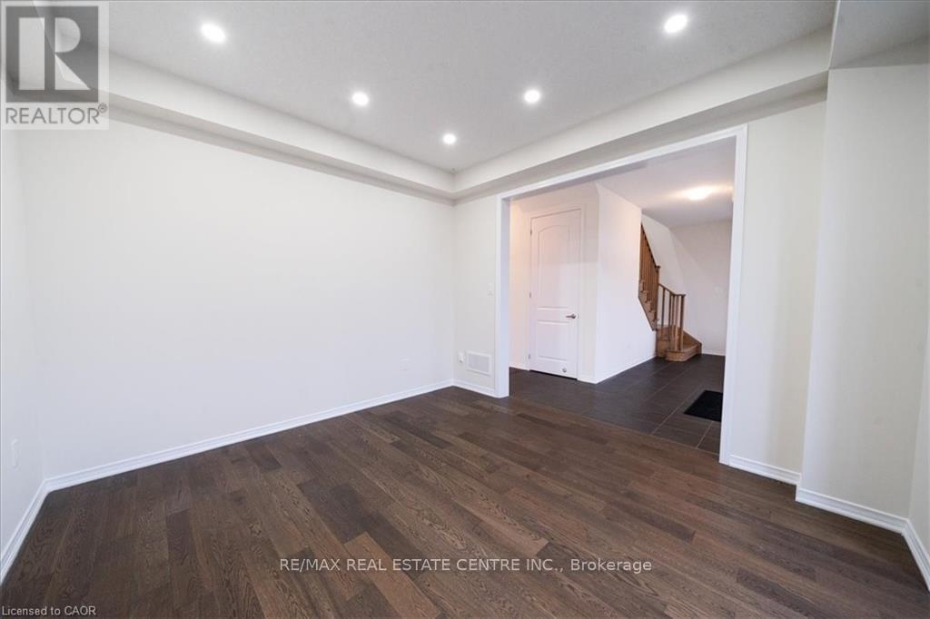 107 Cuesta Heights, Hamilton, Ontario  L8J 0M2 - Photo 22 - X12594896