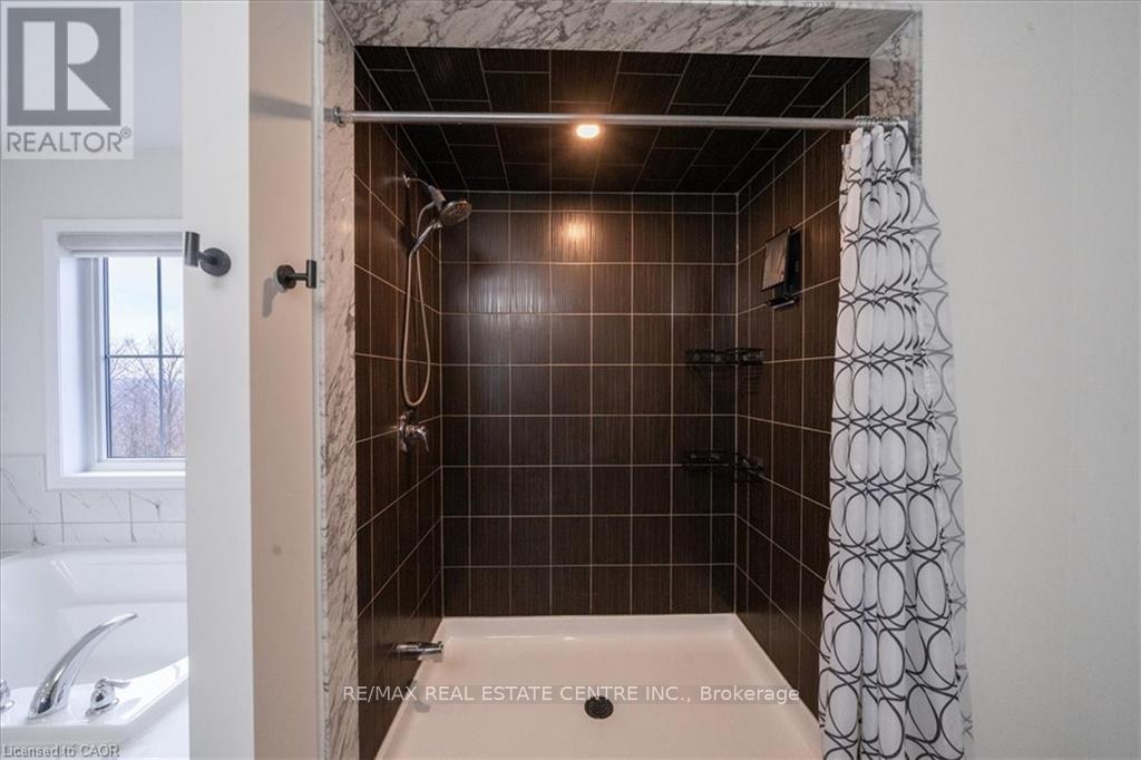 107 Cuesta Heights, Hamilton, Ontario  L8J 0M2 - Photo 27 - X12594896