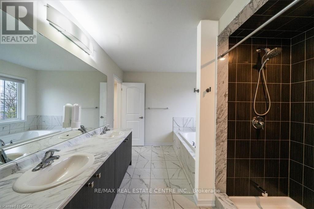 107 Cuesta Heights, Hamilton, Ontario  L8J 0M2 - Photo 31 - X12594896